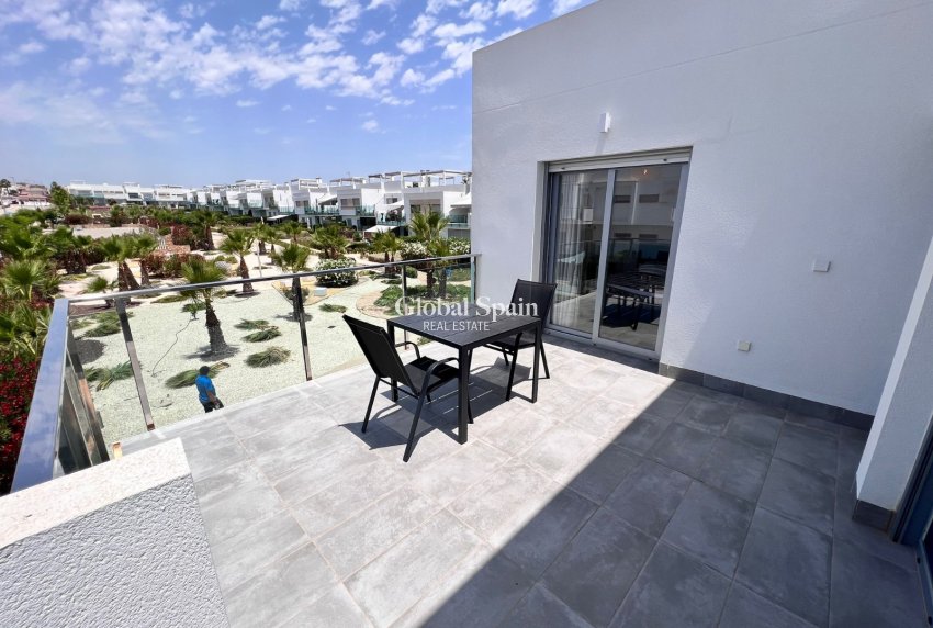 Venta - Piso apartamento -
Entre Naranjo - Vistabella Golf - Entre Naranjos Vistabella Golf