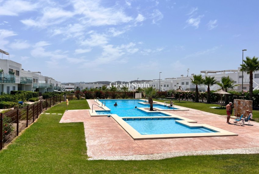 Venta - Piso apartamento -
Entre Naranjo - Vistabella Golf - Entre Naranjos Vistabella Golf