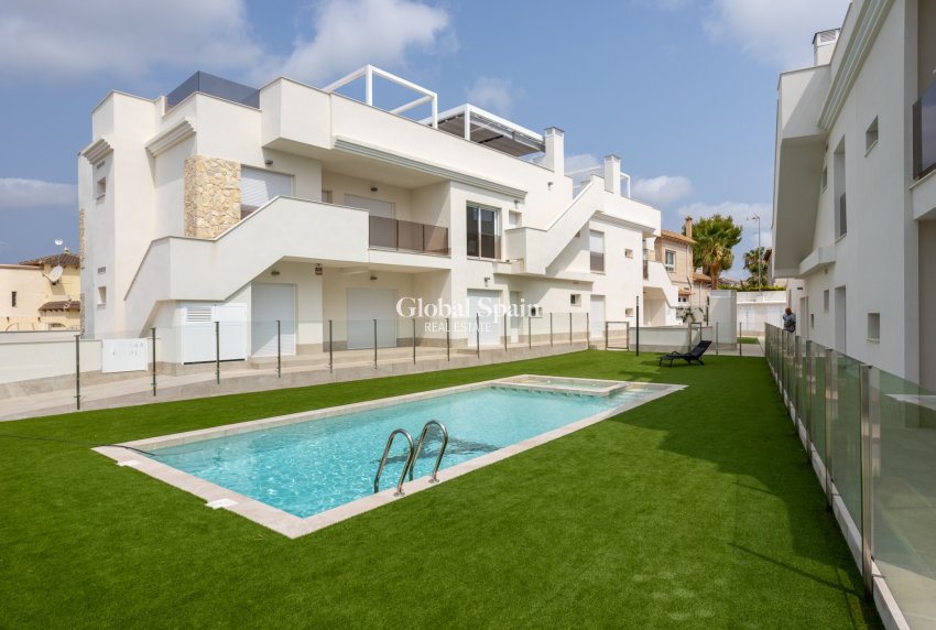 Venta - Piso apartamento -
SAN MIGUEL DE SALINAS - Blue Lagoon