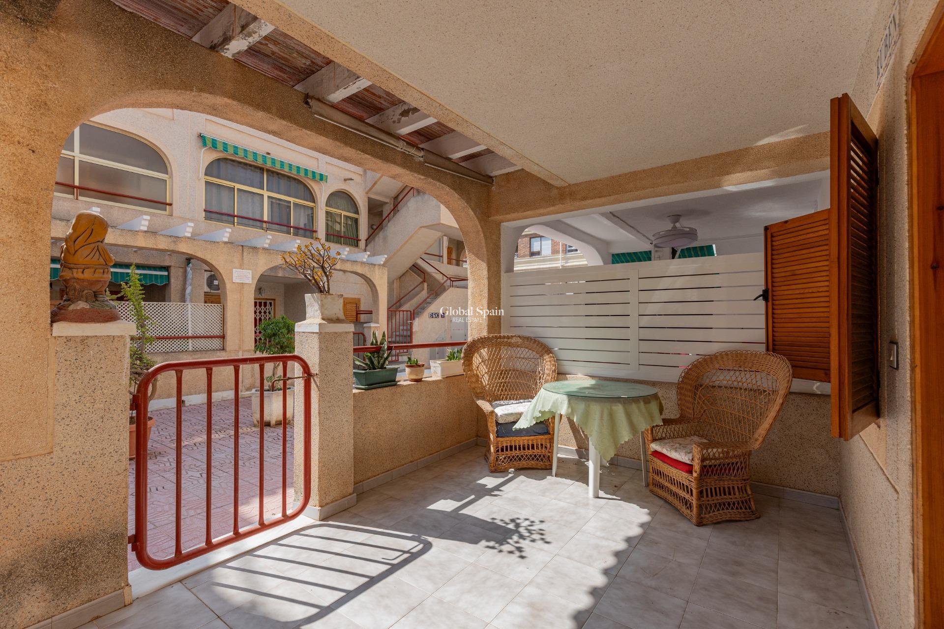 Venta - Planta baja -
TORREVIEJA - Acequion