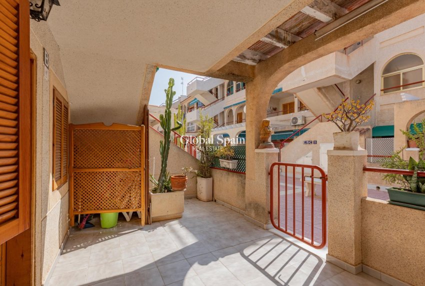Venta - Planta baja -
TORREVIEJA - Acequion
