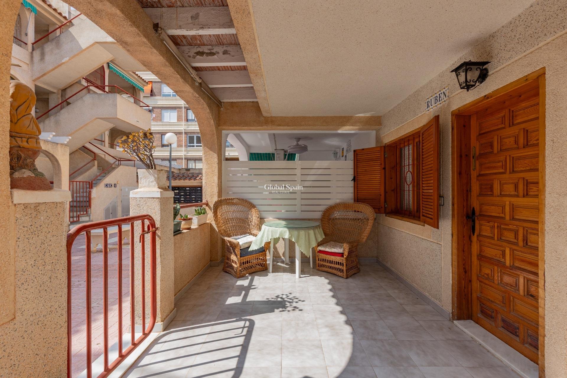 Venta - Planta baja -
TORREVIEJA - Acequion