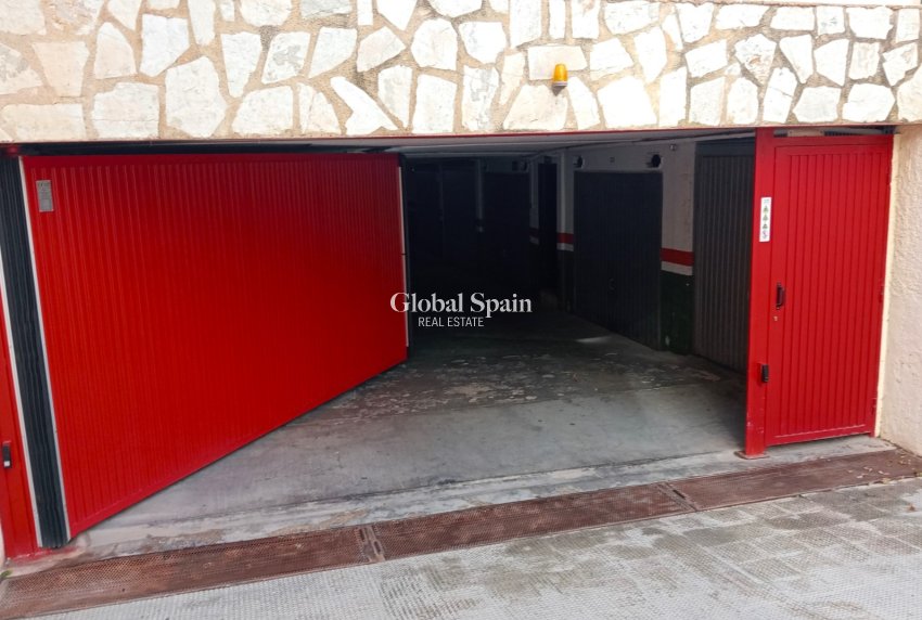 Venta - PROPIEDAD COMERCIAL -
BENIDORM - Zona de Poniente