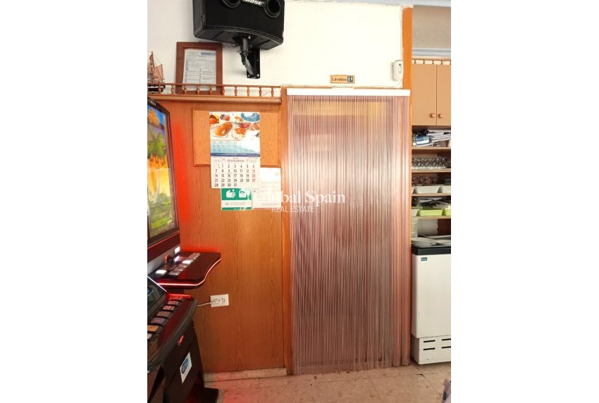 Venta - PROPIEDAD COMERCIAL -
BENIDORM - Zona de Poniente