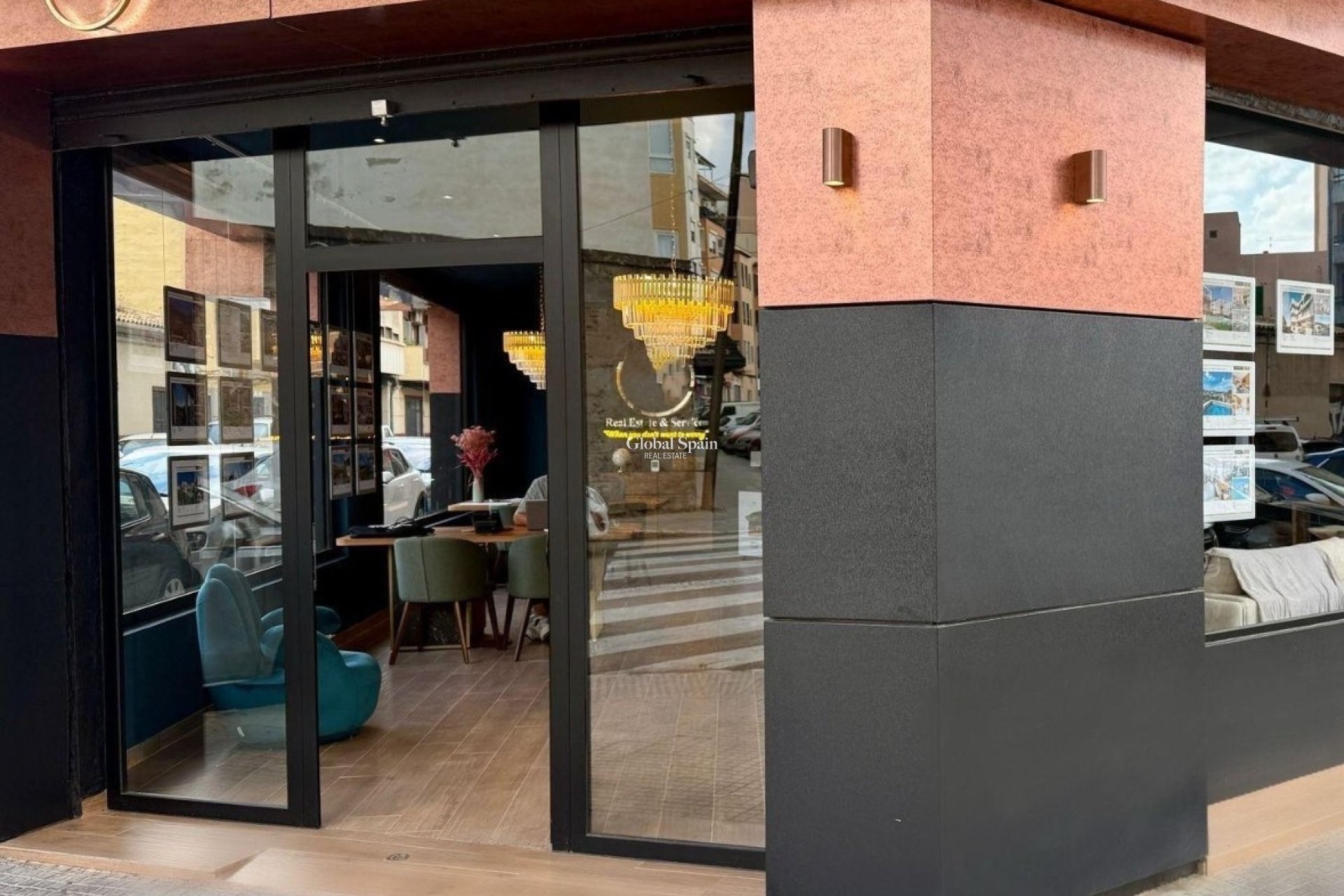 Venta - PROPIEDAD COMERCIAL -
PALMA - Mallorca