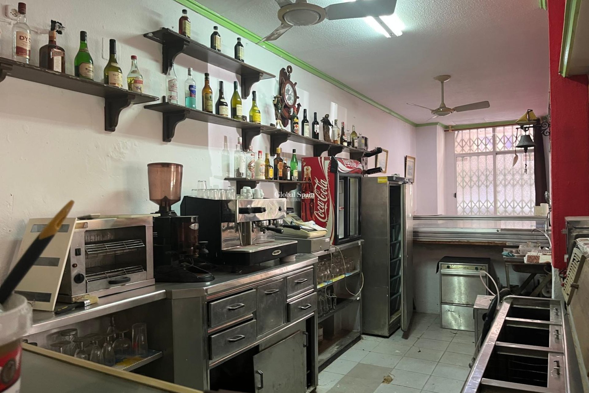 Venta - Propiedad Comercial -
TORREVIEJA - Center