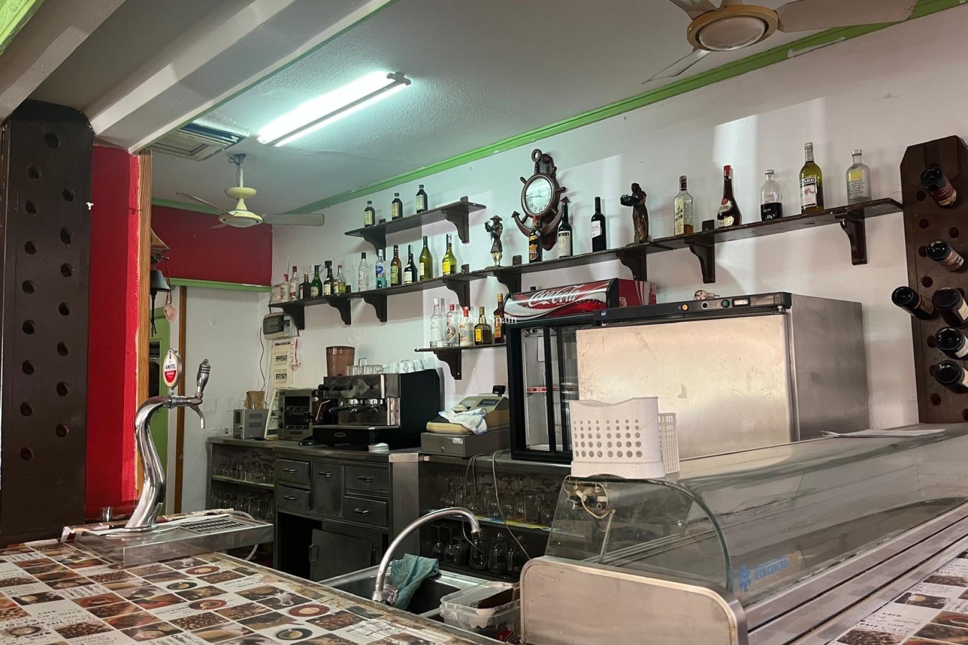 Venta - Propiedad Comercial -
TORREVIEJA - Center