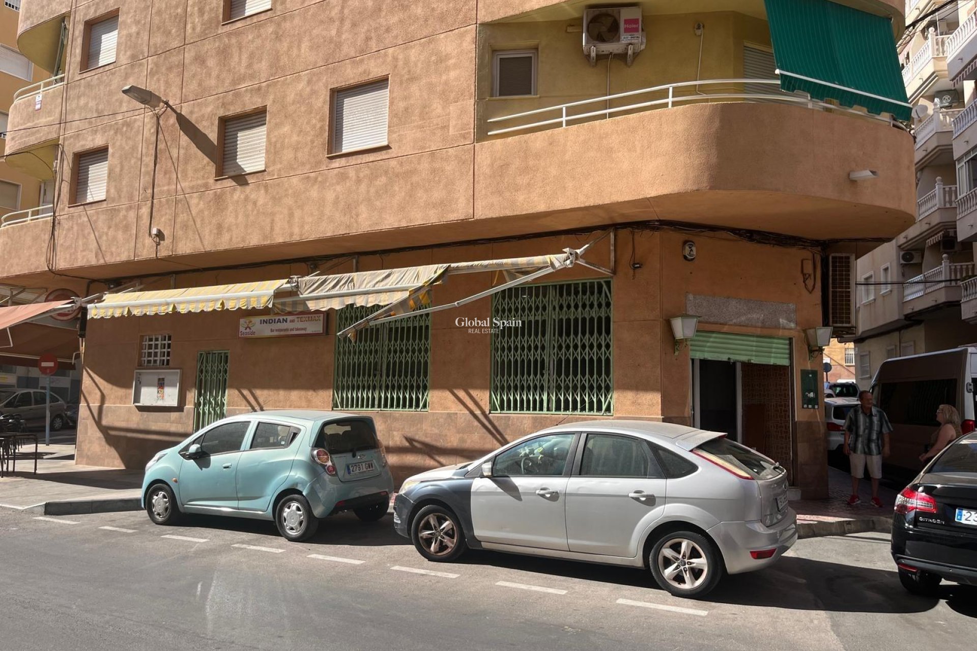 Venta - Propiedad Comercial -
TORREVIEJA - Center