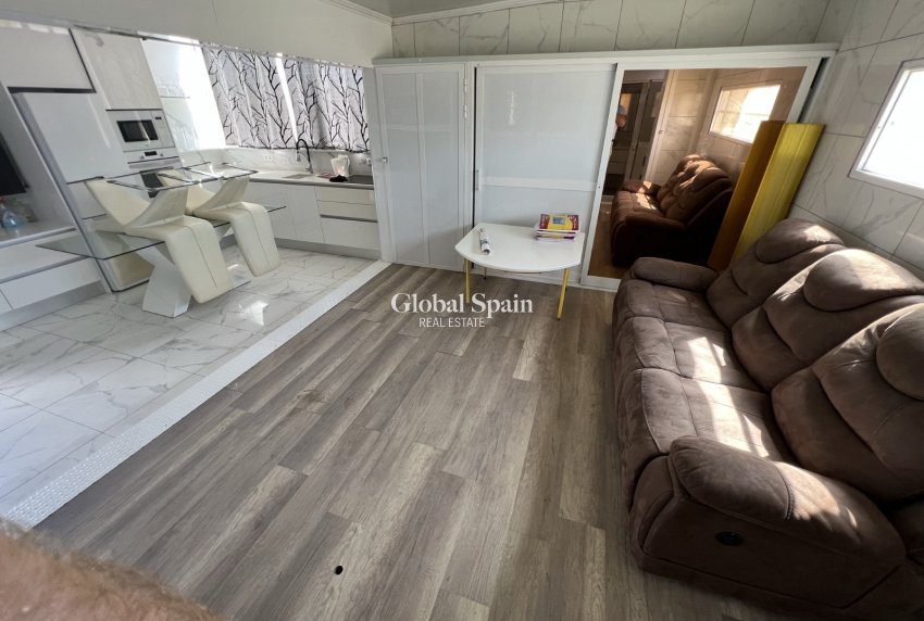 Venta - PROPIEDAD COMERCIAL -
TORREVIEJA - Costa Blanca Sur