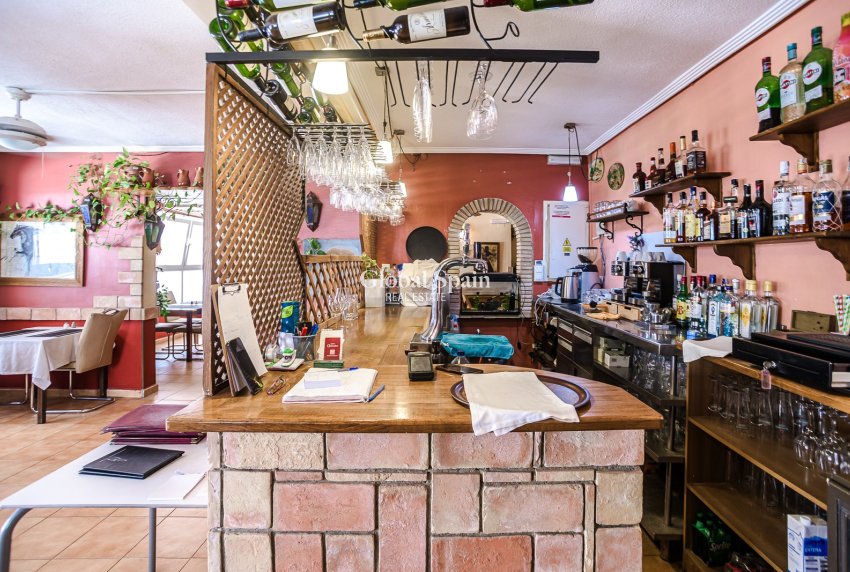 Venta - PROPIEDAD COMERCIAL -
TORREVIEJA - La Veleta