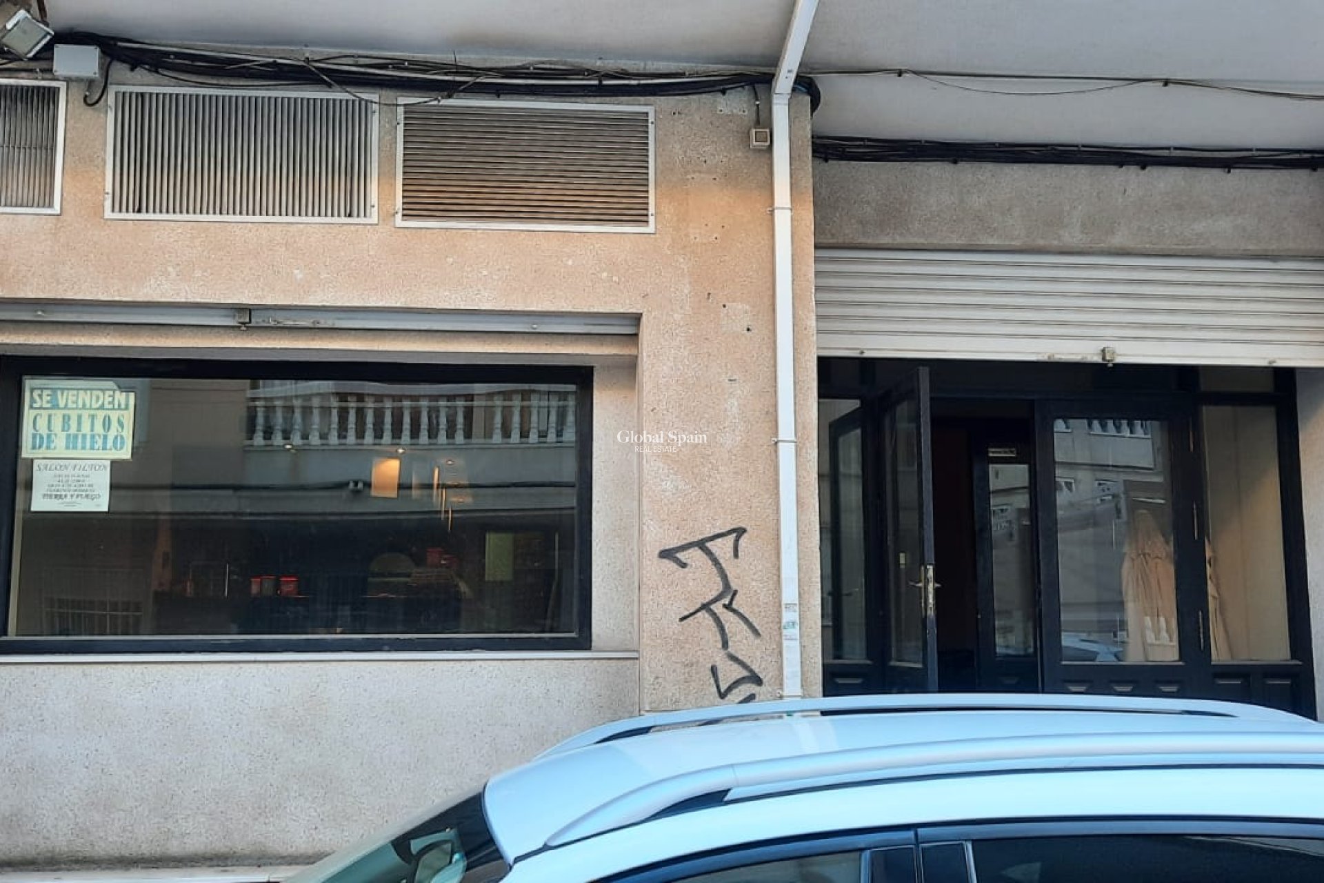 Venta - Propiedad Comercial -
TORREVIEJA - Playa del Cura