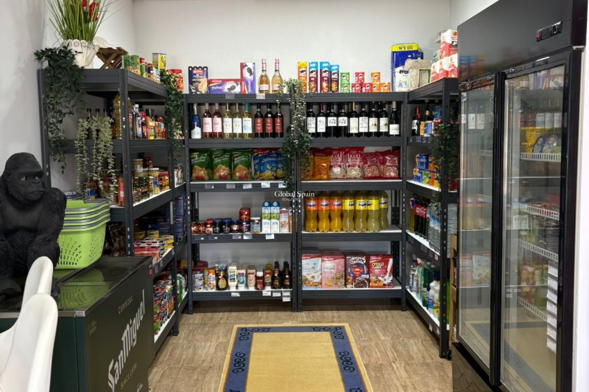 Venta - PROPIEDAD COMERCIAL -
TORREVIEJA - Puerto