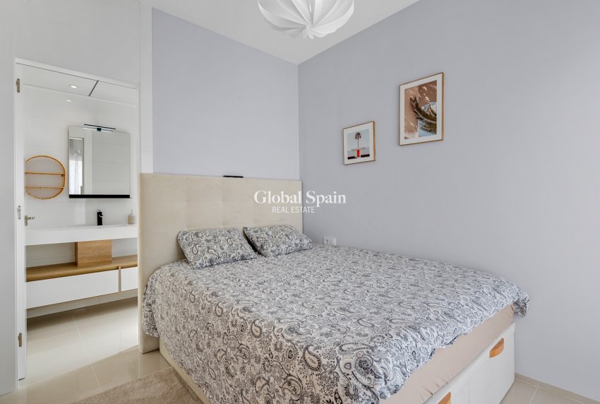 Venta - Semi separado -
CIUDAD QUESADA