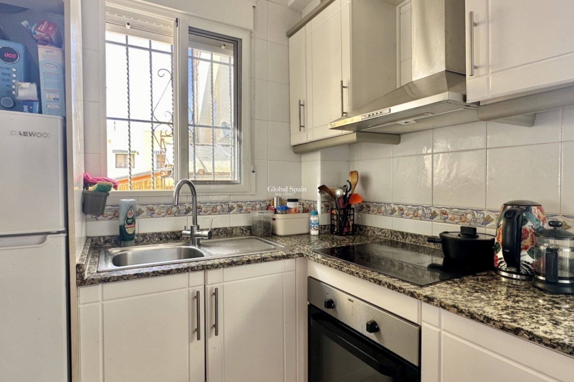 Venta - Semi separado -
ORIHUELA COSTA - LOS BALCONES - LOS ALTOS