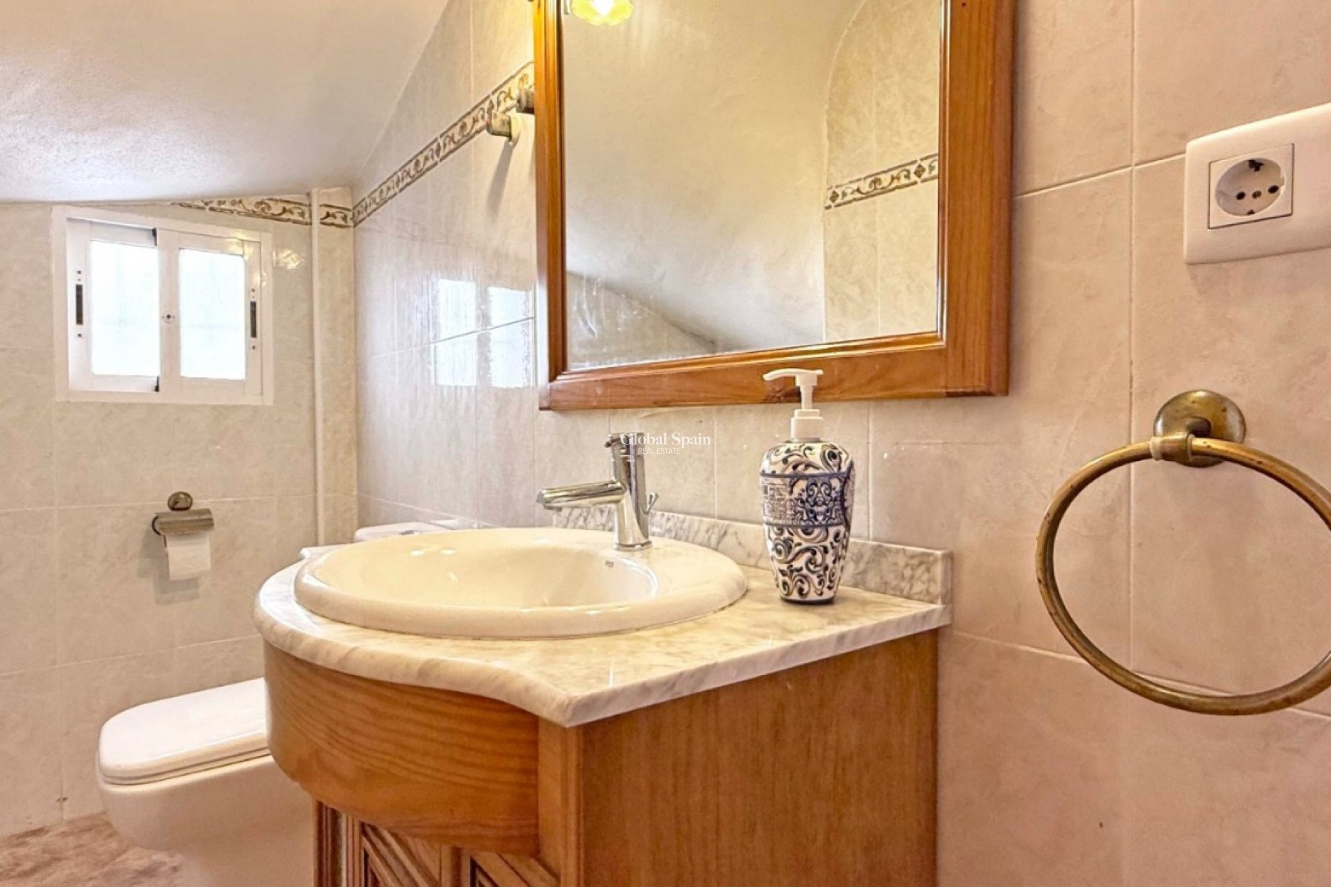 Venta - Semi separado -
ORIHUELA COSTA - LOS BALCONES - LOS ALTOS