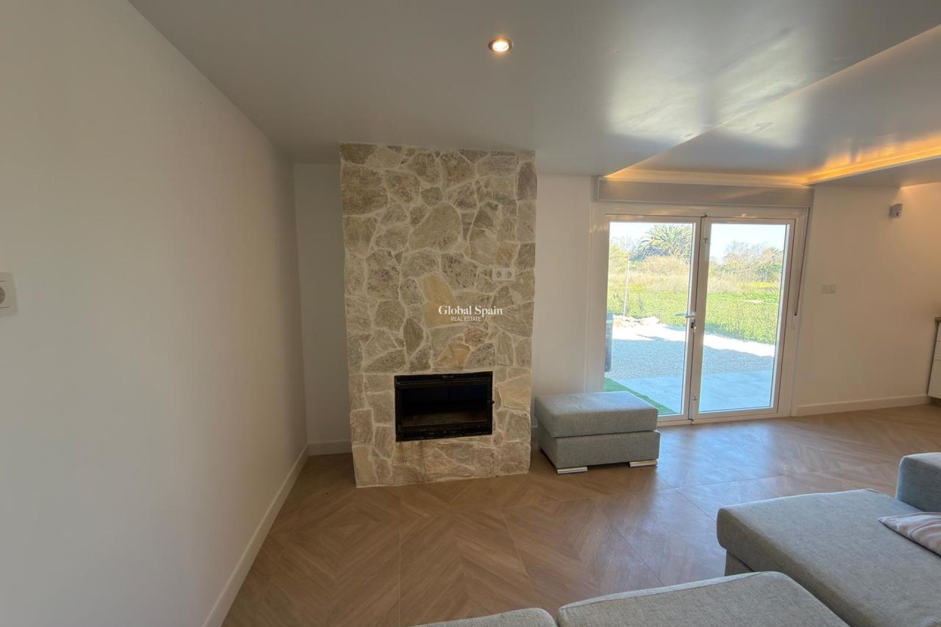 Venta - TERRENO -
ALGORFA - Inland