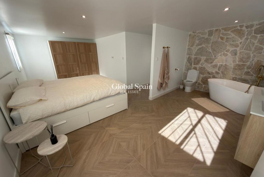 Venta - TERRENO -
ALGORFA - Inland