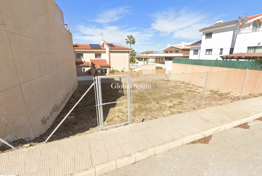 Venta - TERRENO -
BENIJÓFAR - Costa Blanca