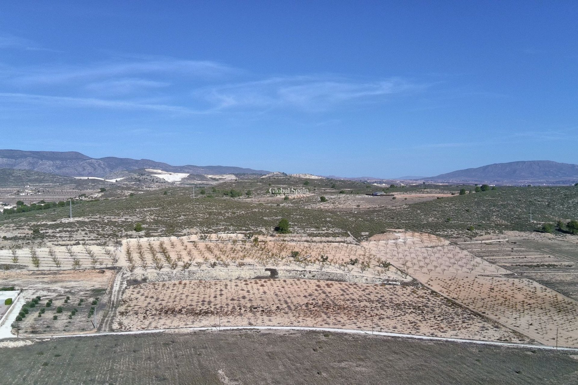Venta - TERRENO -
CAÑADA DEL TRIGO - Inland