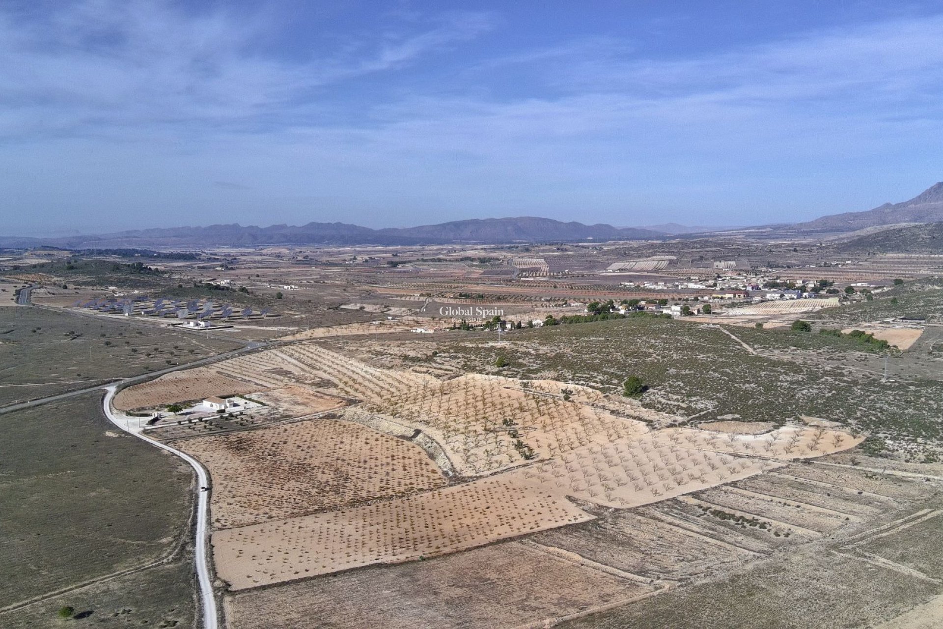 Venta - TERRENO -
CAÑADA DEL TRIGO - Inland