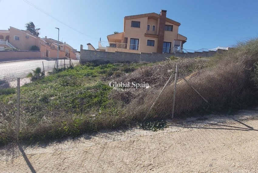 Venta - TERRENO -
CIUDAD QUESADA