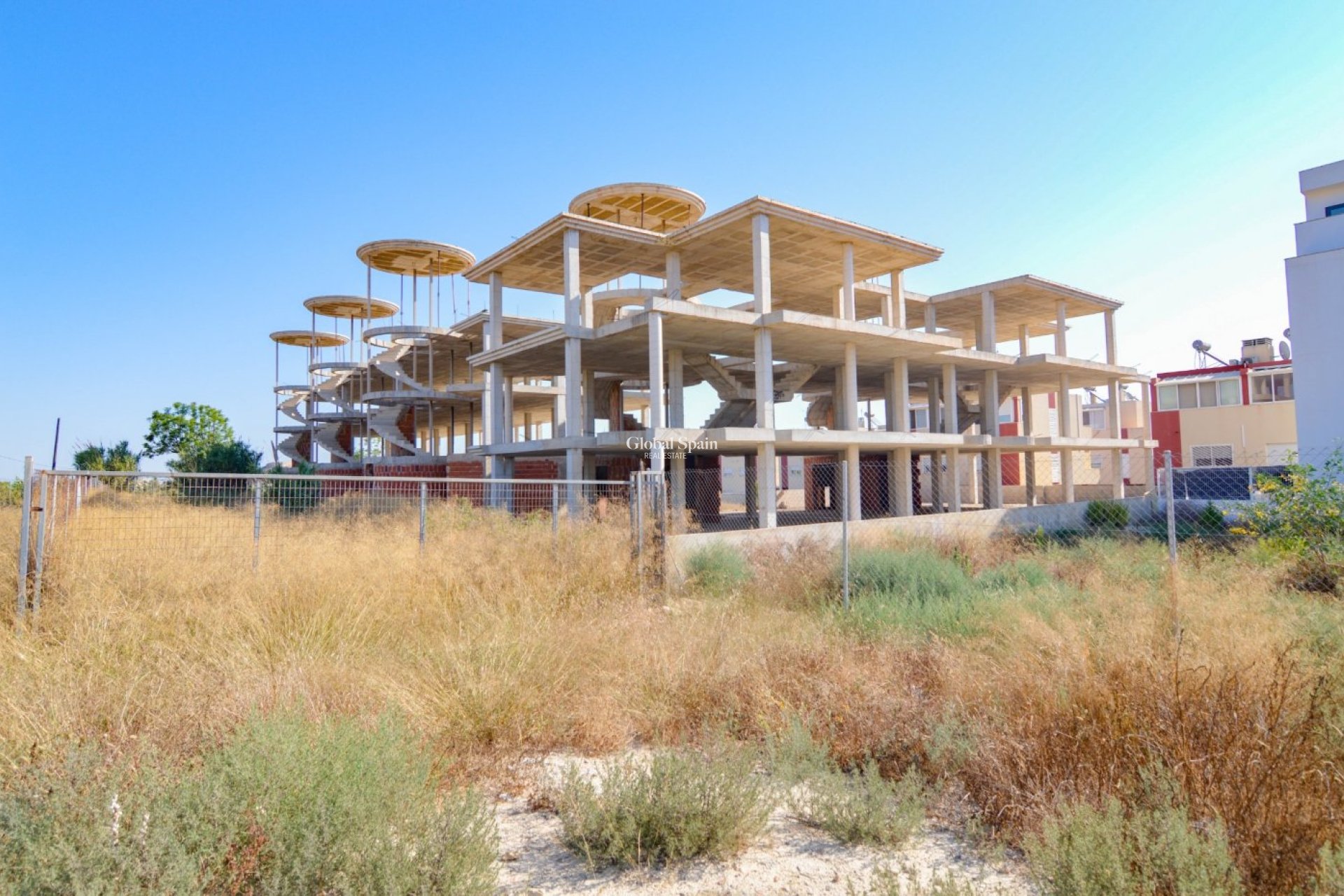 Venta - TERRENO -
GUARDAMAR DEL SEGURA