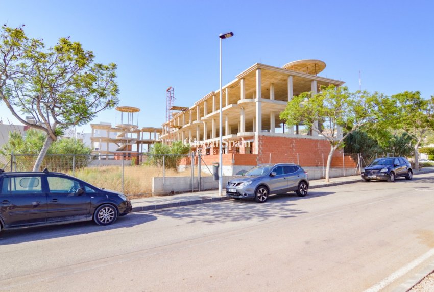 Venta - TERRENO -
GUARDAMAR DEL SEGURA