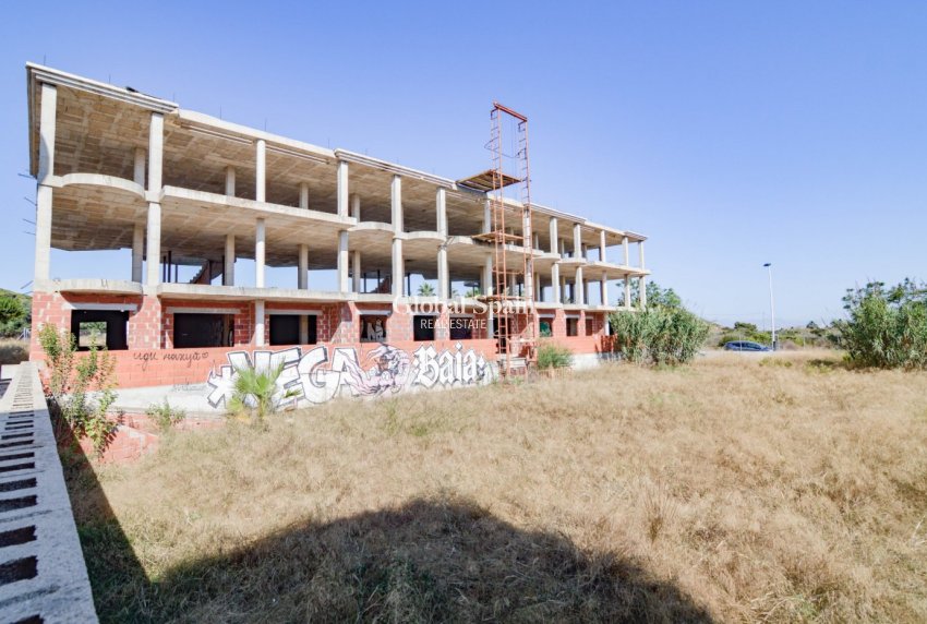 Venta - TERRENO -
GUARDAMAR DEL SEGURA