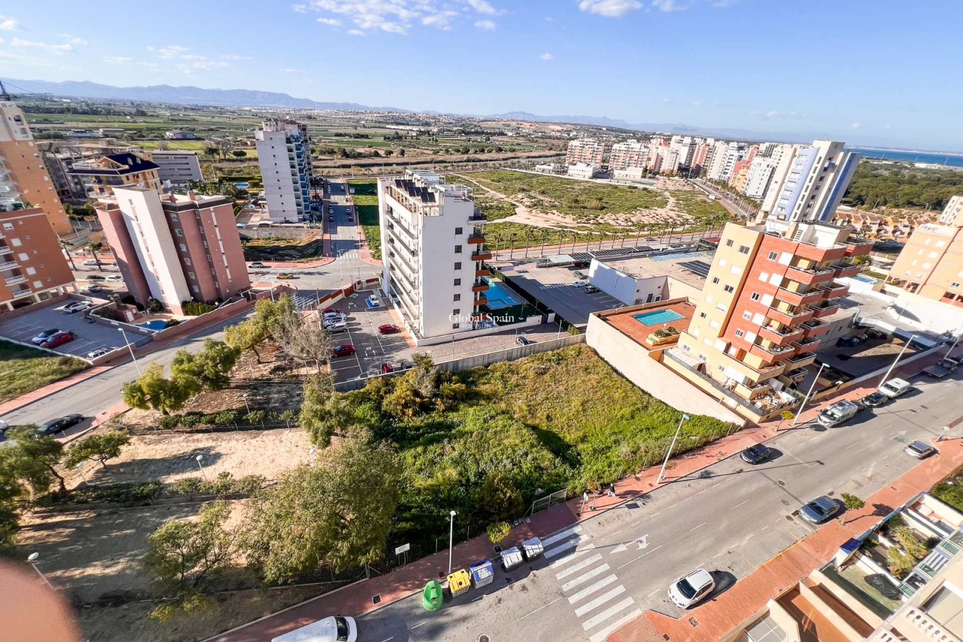 Venta - TERRENO -
GUARDAMAR DEL SEGURA