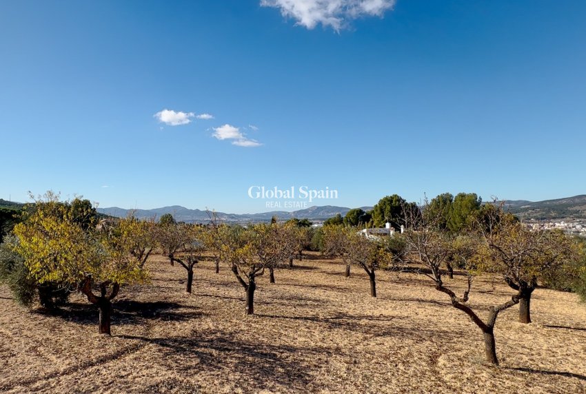 Venta - TERRENO -
IBI - Costa Blanca