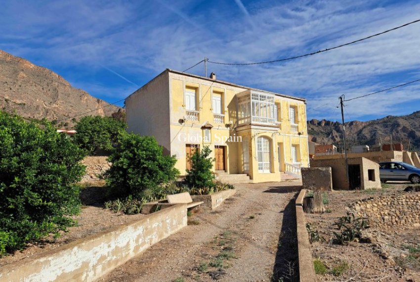 Venta - TERRENO -
ORIHUELA - Inland