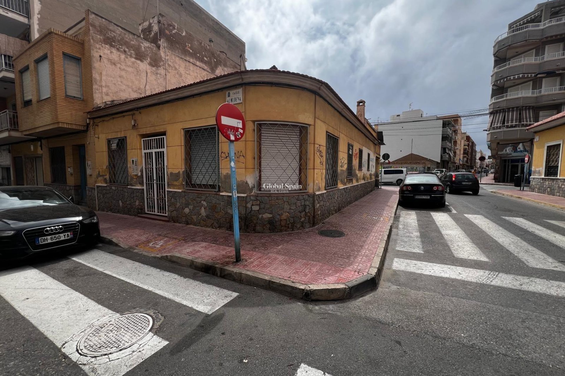 Venta - TERRENO -
TORREVIEJA - Playa del Cura