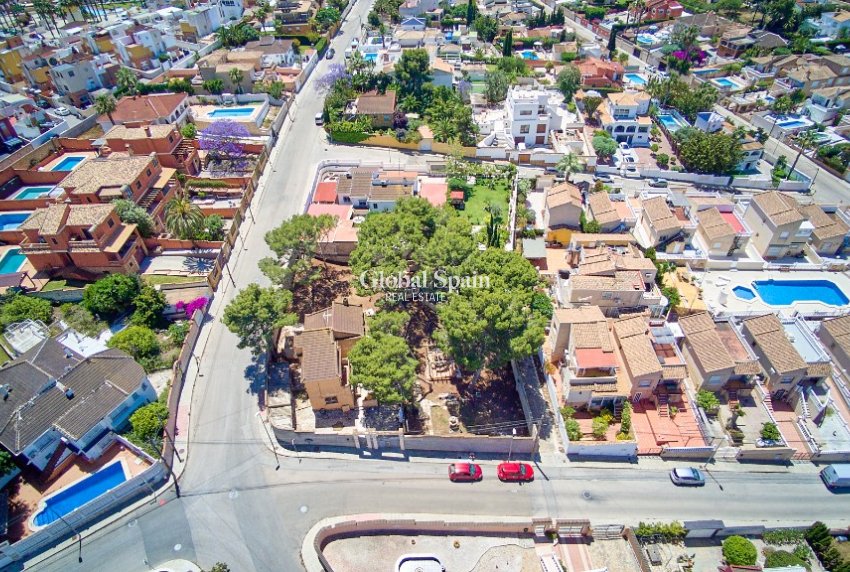 Venta - Tierra -
TORREVIEJA - LOS BALCONES - LOS ALTOS