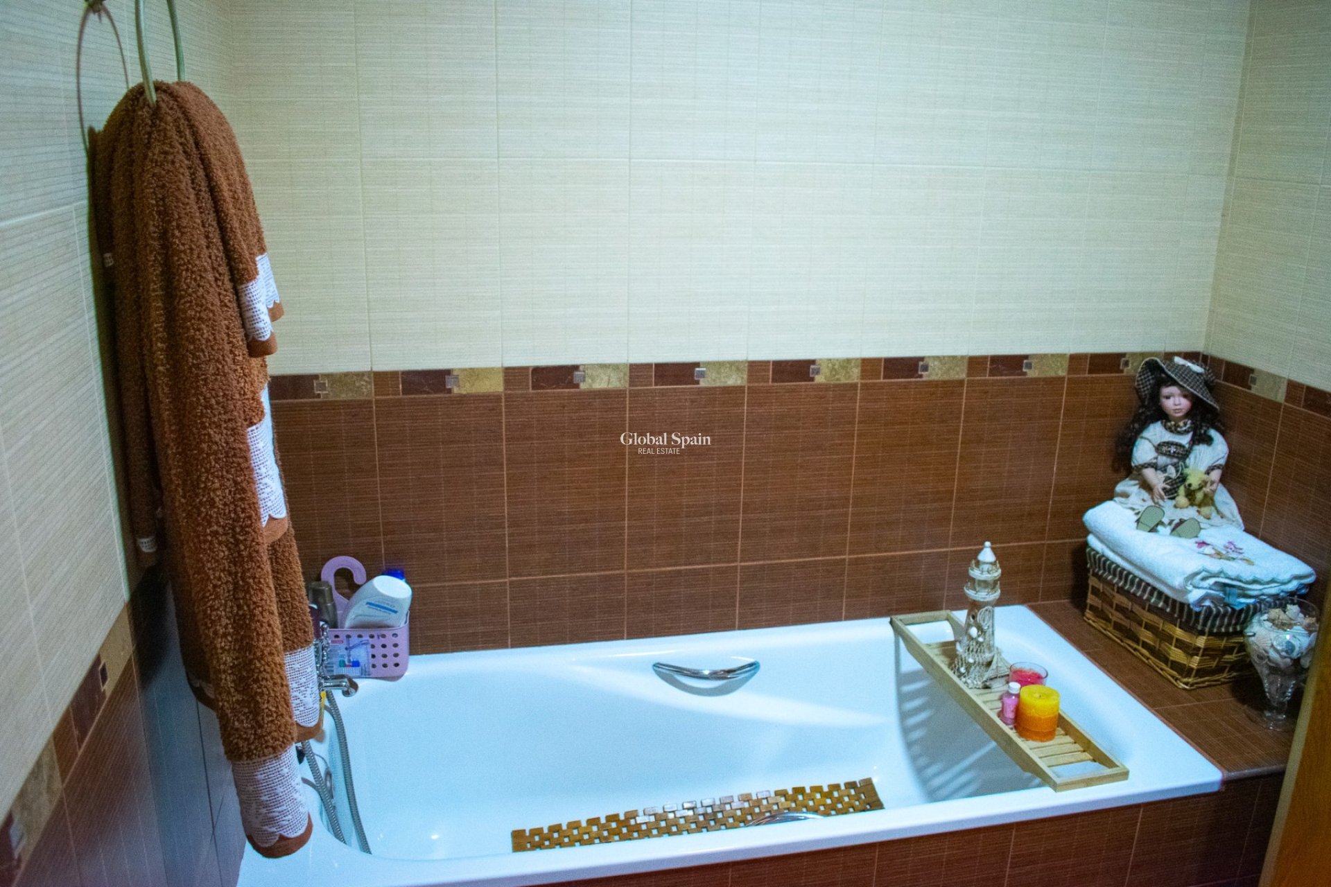 Venta - VILLA -
ALBACETE - Hellin