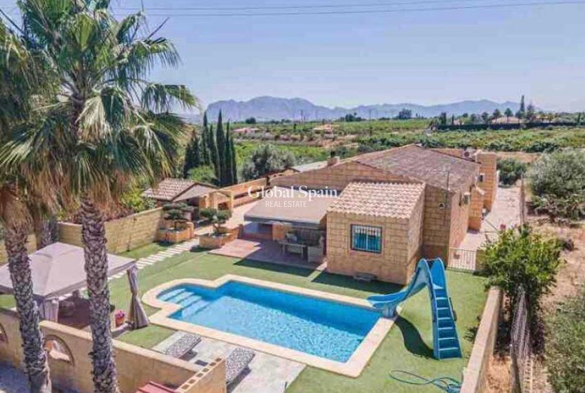 Venta - VILLA -
ALBATERA - Campo De Albatera