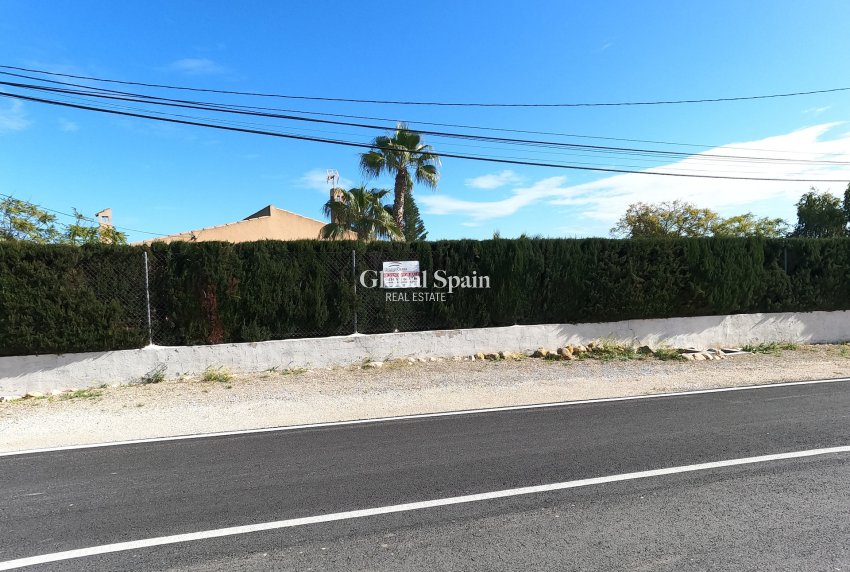 Venta - VILLA -
ALBATERA