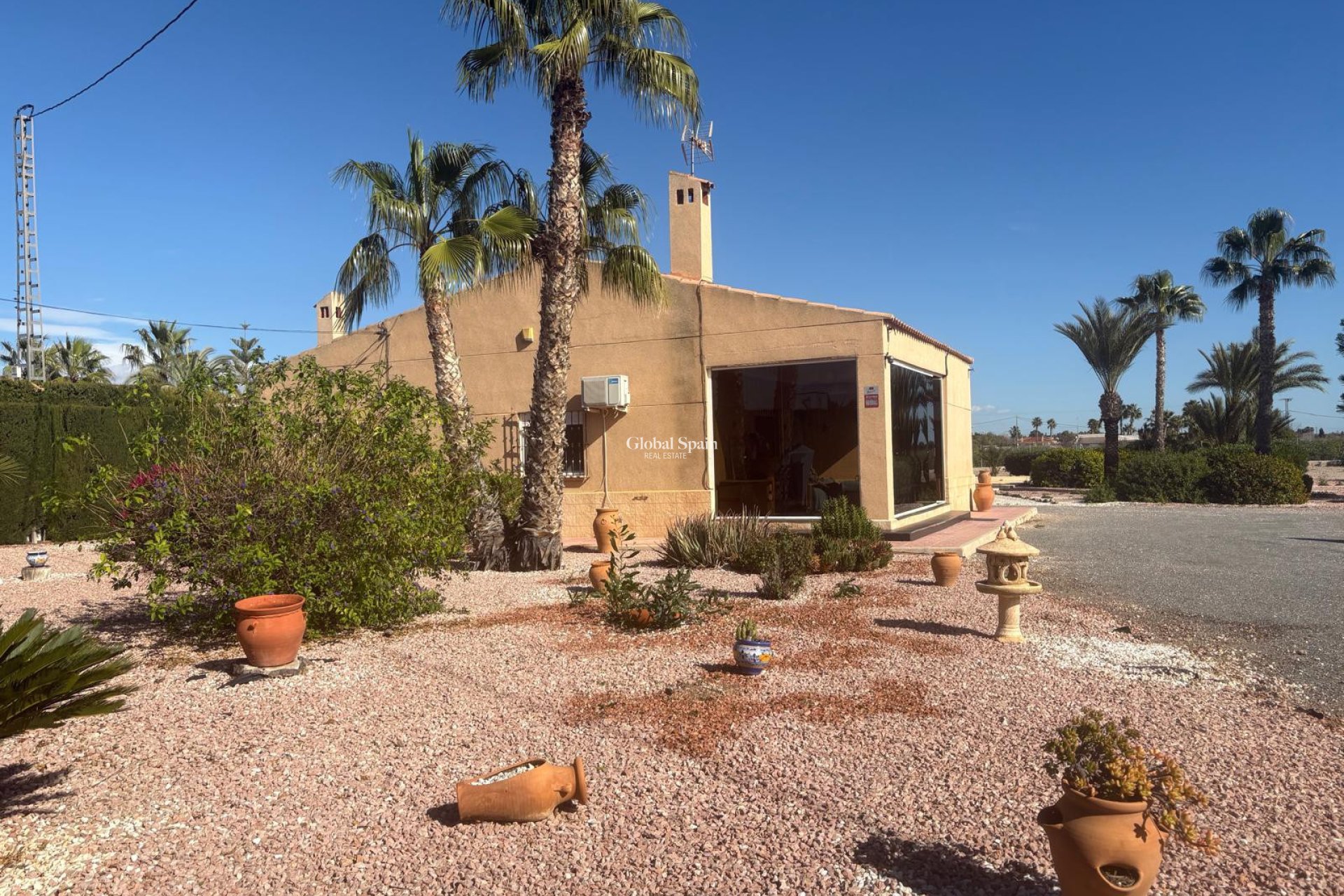 Venta - VILLA -
ALBATERA