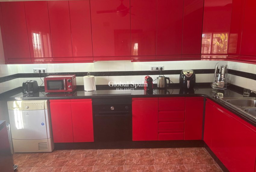 Venta - VILLA -
ALBATERA