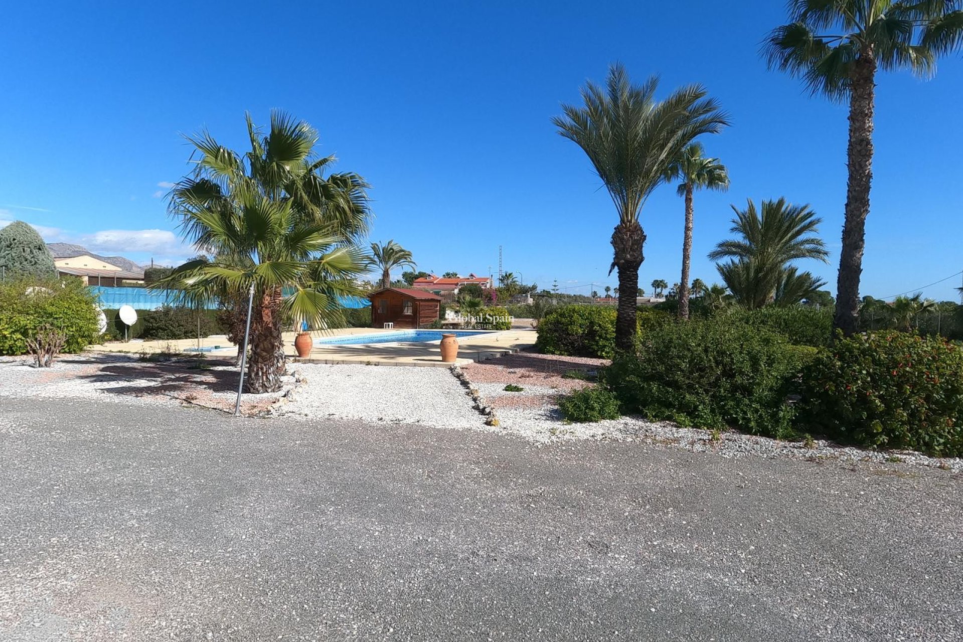 Venta - VILLA -
ALBATERA