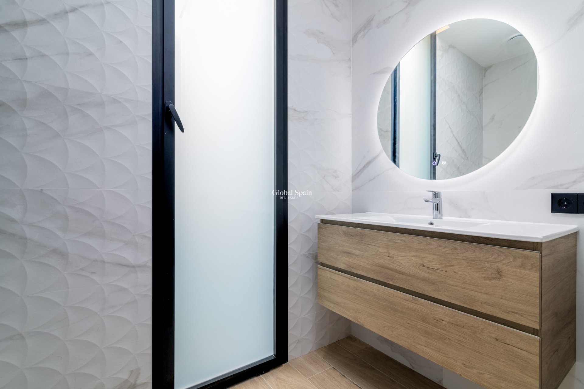 Venta - Villa -
Albir - center