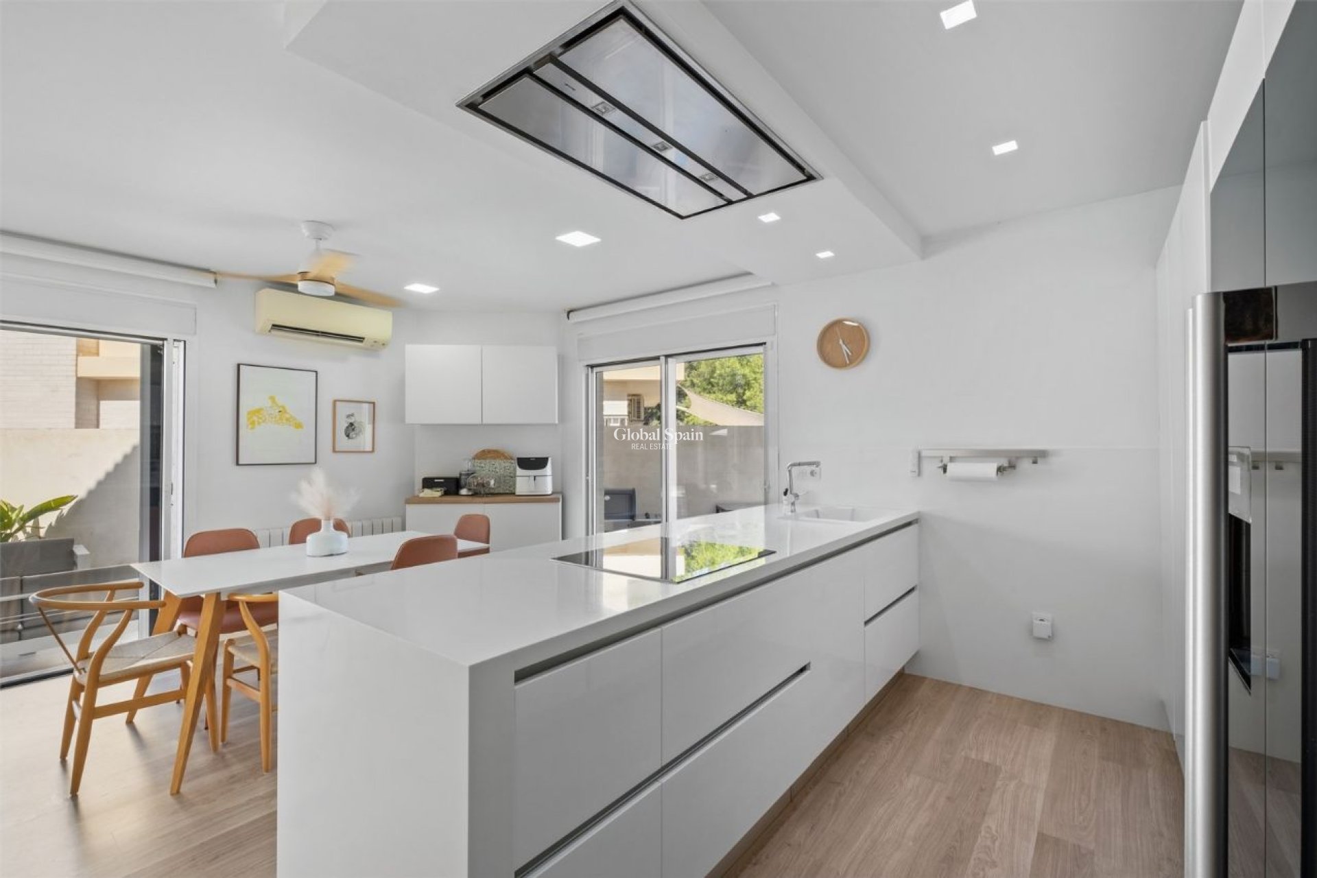 Venta - VILLA -
ALFAZ DEL PI - Costa Blanca