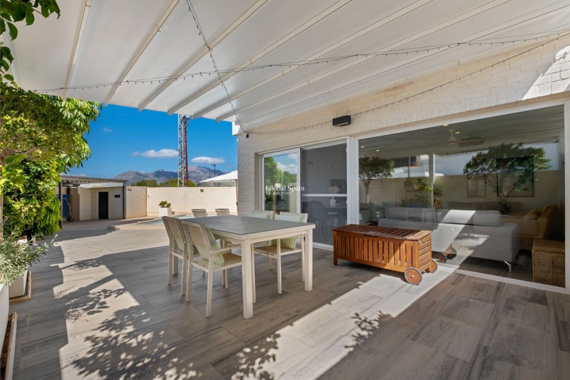 Venta - VILLA -
ALFAZ DEL PI - Costa Blanca