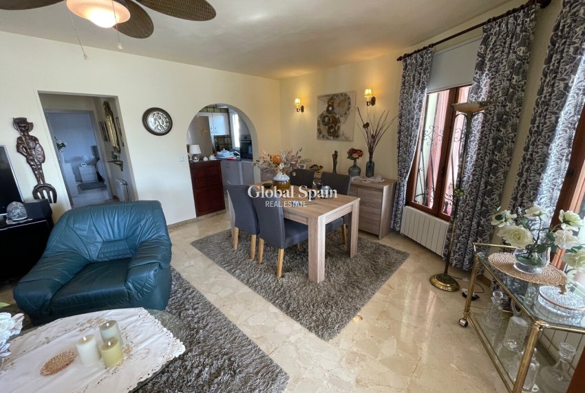 Venta - VILLA -
ALFAZ DEL PI - Costa Blanca