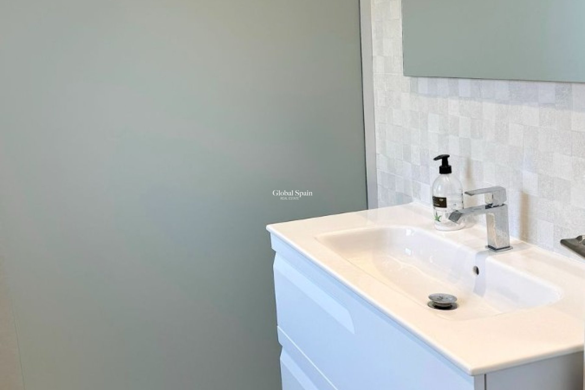 Venta - VILLA -
ALFAZ DEL PI - Costa Blanca