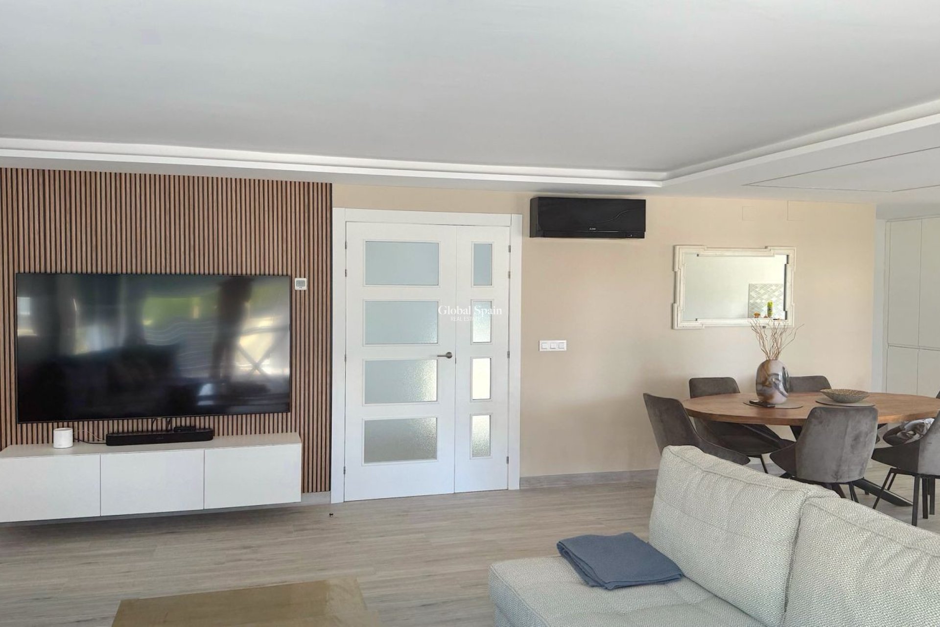Venta - VILLA -
ALFAZ DEL PI - Costa Blanca