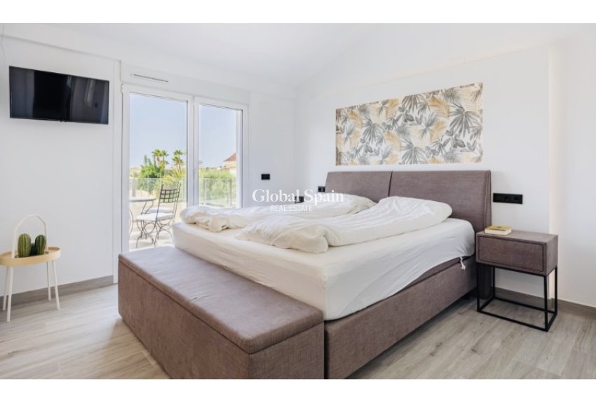 Venta - VILLA -
ALFAZ DEL PI - Costa Blanca