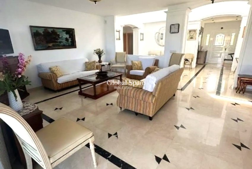 Venta - VILLA -
ALFAZ DEL PI