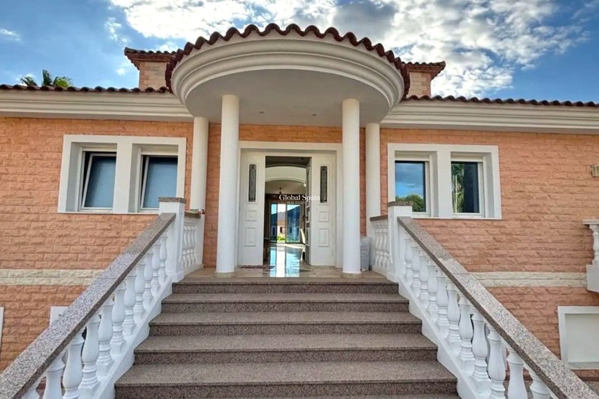 Venta - VILLA -
ALFAZ DEL PI