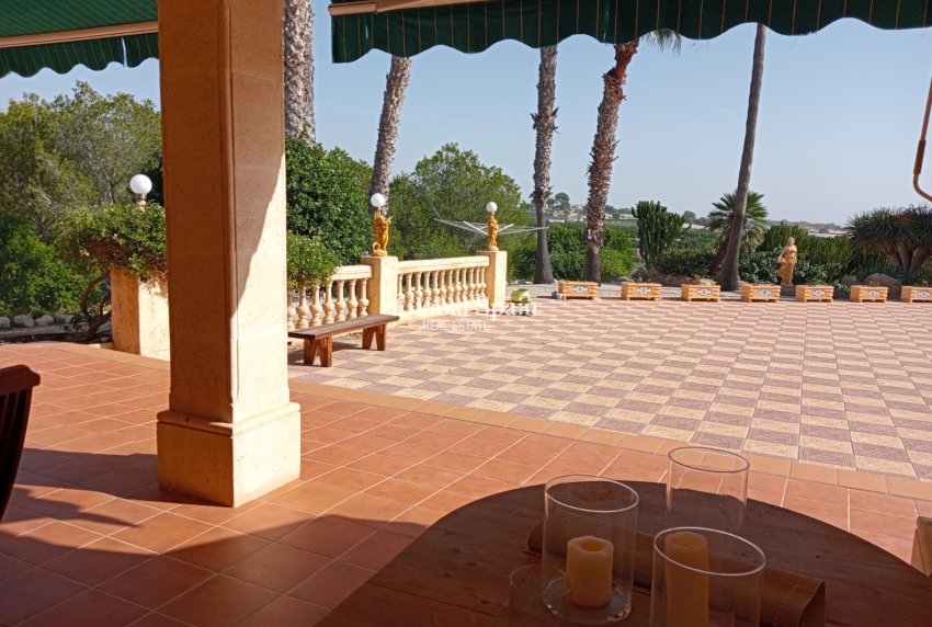 Venta - Villa -
ALFAZ DEL PI