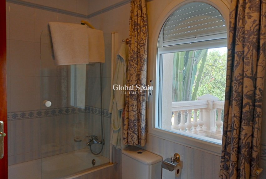 Venta - Villa -
ALFAZ DEL PI